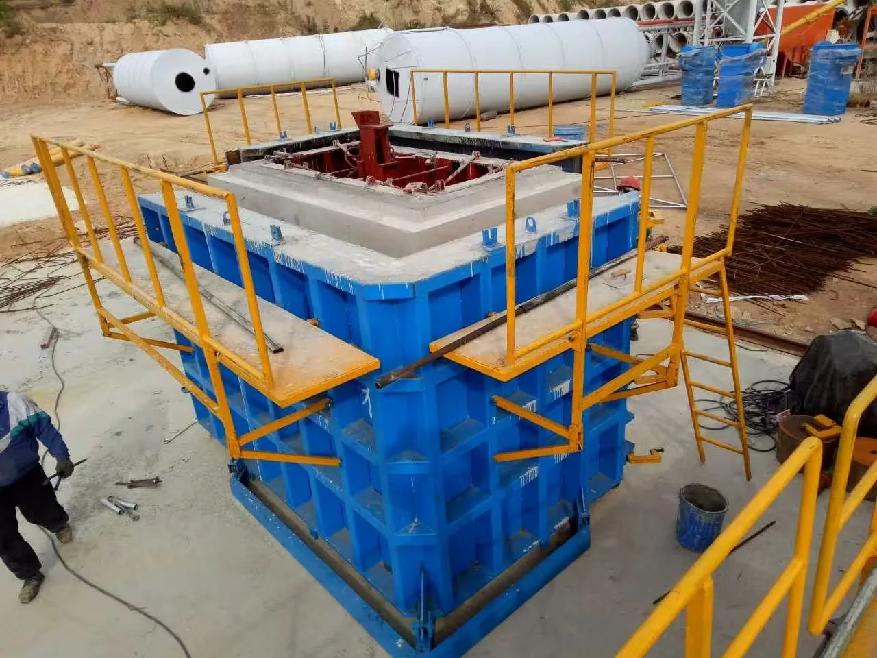Precast Concrete Box Culvert Manufacturing: Modular Formwork Design, Hydraulic Stripping & ASTM C1433 Standards